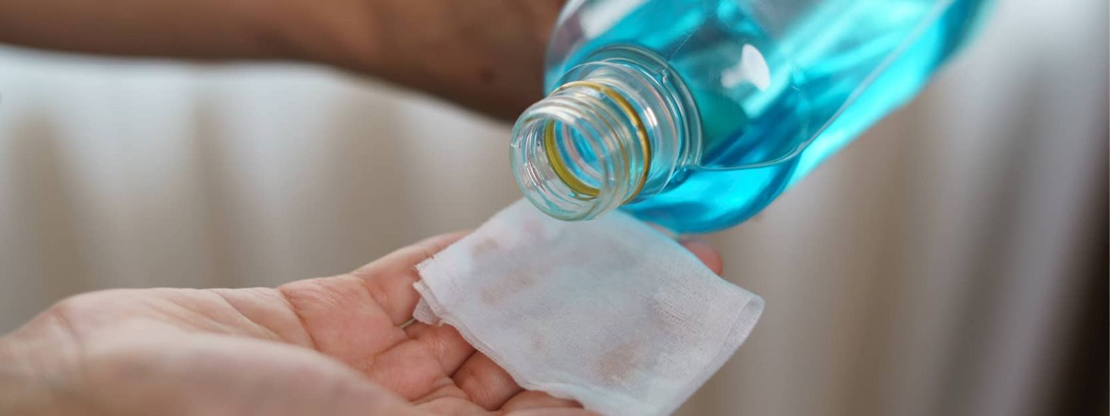 What Are the Contents of a First Aid Kit? The Full Circle Blog